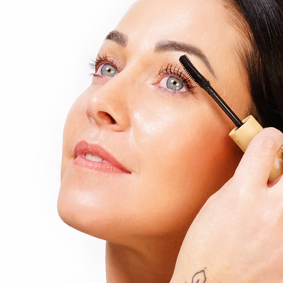 Mascara_WP_250_BLACK_AND_PRIMLASH_ANNELORE_square.jpg